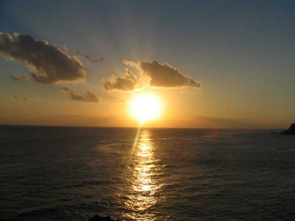 yuyake-1-b.jpg(17225 byte)